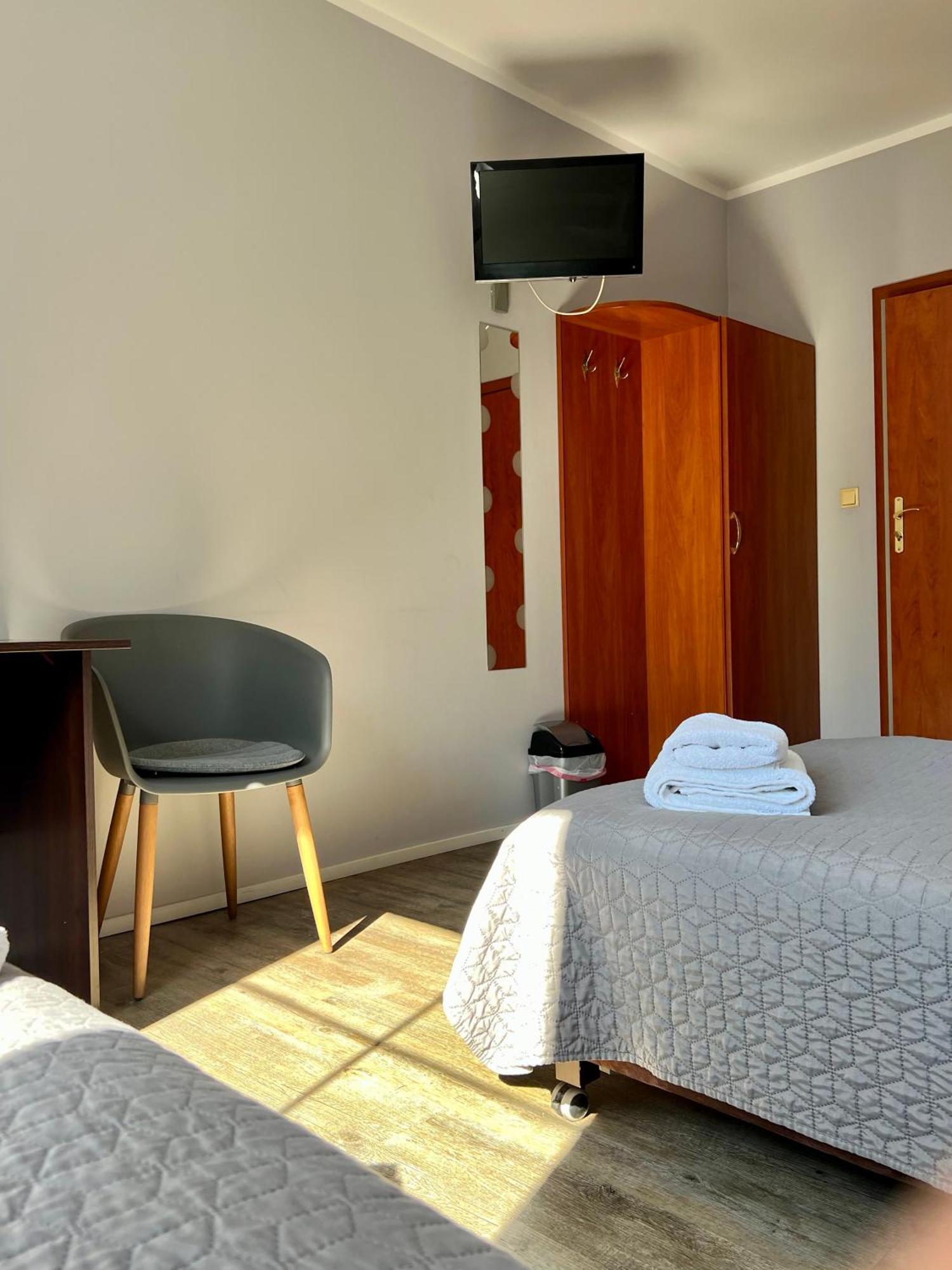 Motel Orzel Szczecinek Bagian luar foto